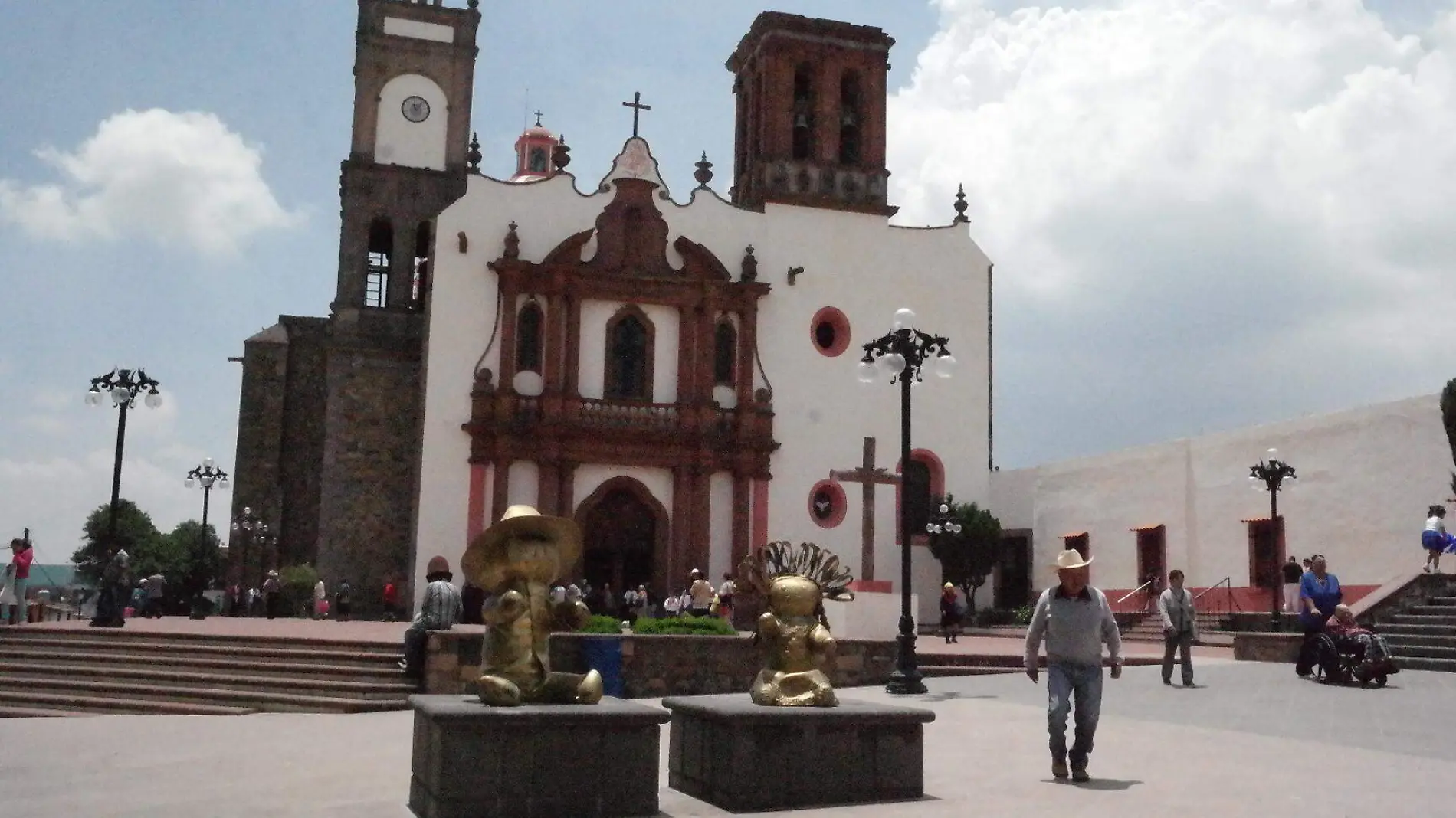 La fecha para el tercer Encuentro de Intercultural en Amealco, se prevé que sea para el 3 y 4 de agosto.